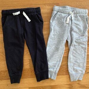 2 pairs of Carters jogger sweatpants size 2T